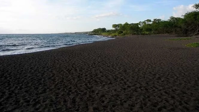 Oneuli Beach