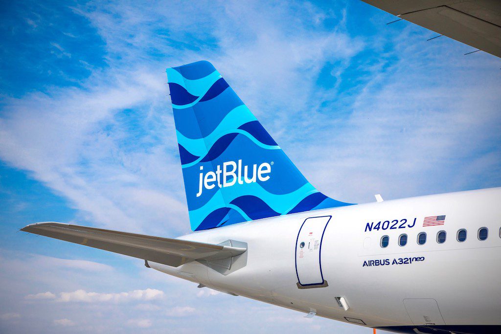 JetBlue Slashes its Winter Transatlantic Schedule — A Sign of Weakness or Strength?