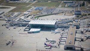 VINCI becomes Budapest Airport operator after joint acquisition with Corvinus